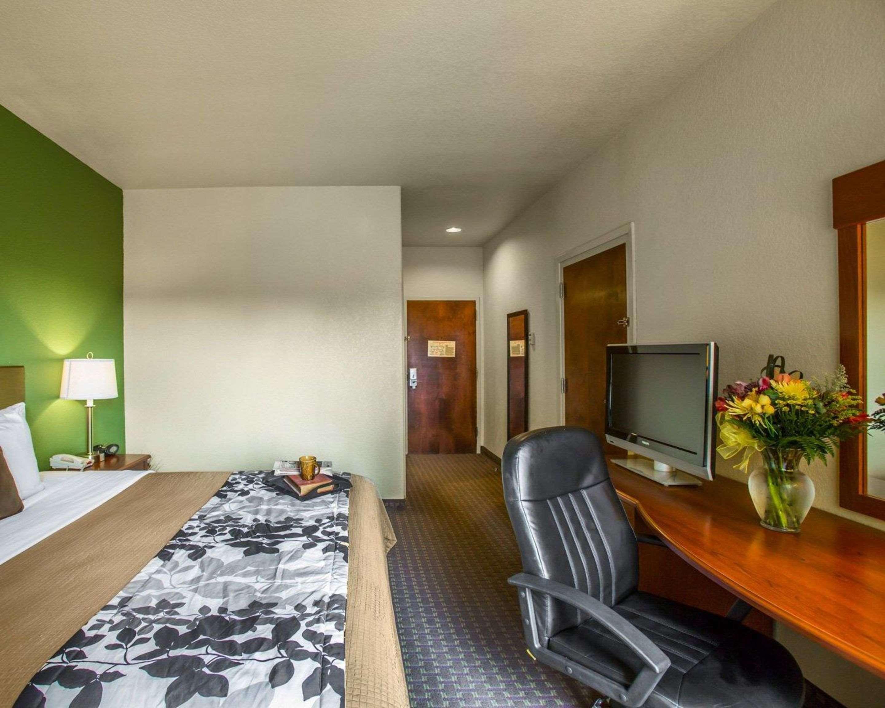 Sleep Inn & Suites Gonzales Near Palmetto State Park Екстериор снимка