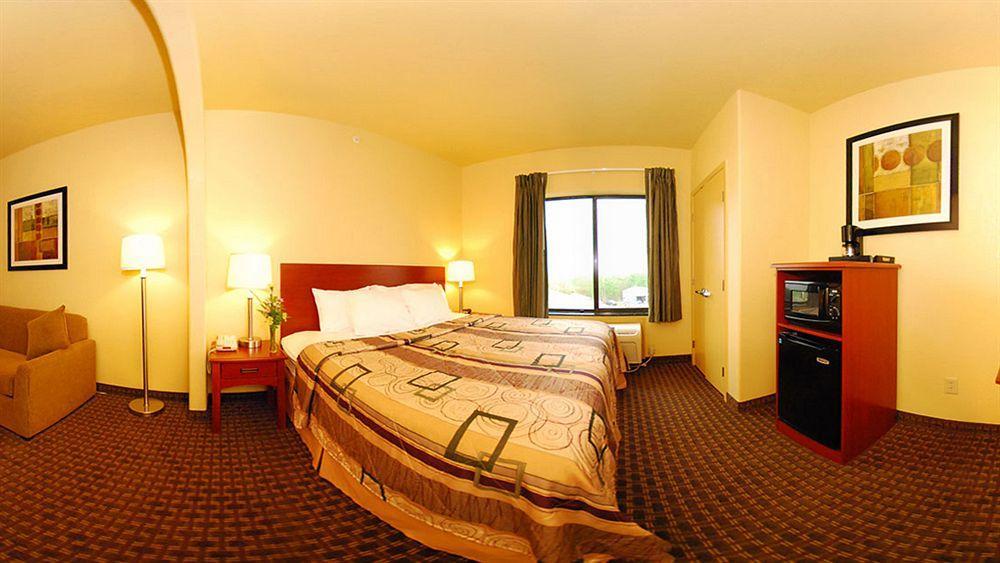 Sleep Inn & Suites Gonzales Near Palmetto State Park Екстериор снимка