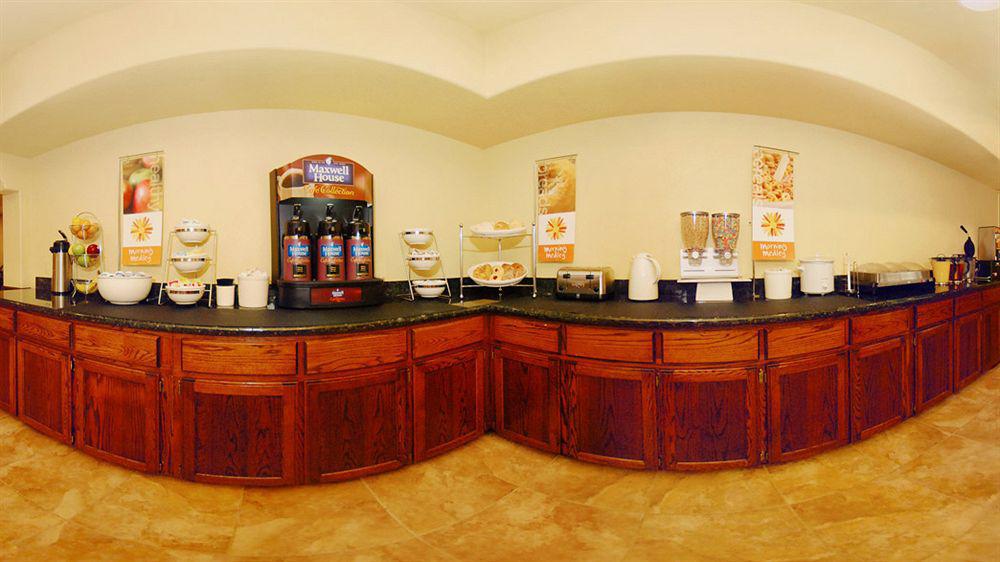 Sleep Inn & Suites Gonzales Near Palmetto State Park Екстериор снимка